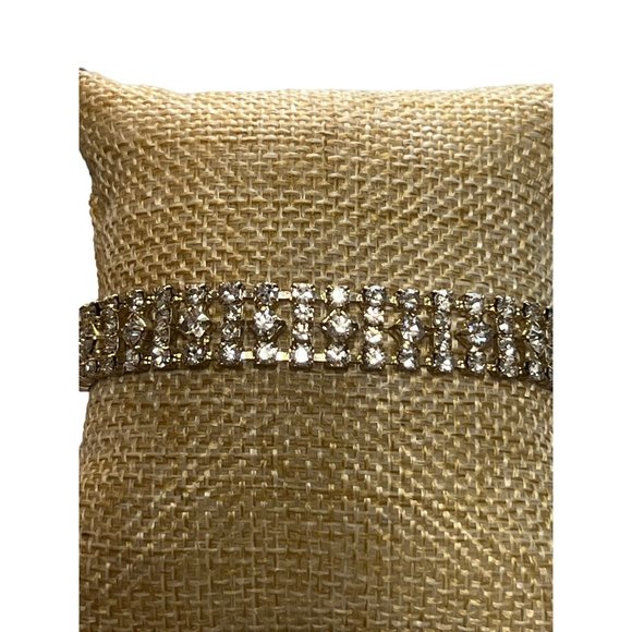 Vintage Silver Tone Clear Rhinestone Bracelet Fold Over Clasp 6.75" Wedding Prom - Picture 1 of 3